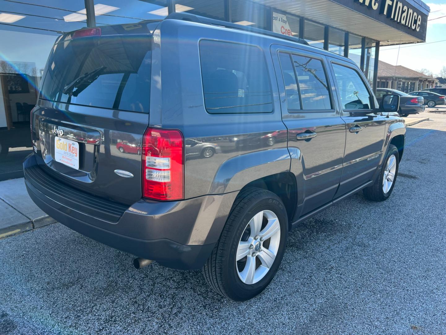 2014 Magnetic Metallic Jeep Patriot (1C4NJRFB1ED) , located at 1633 W Kimberly, Davenport, IA, 52806, (563) 323-5341, 41.559456, -90.598732 - Photo#3